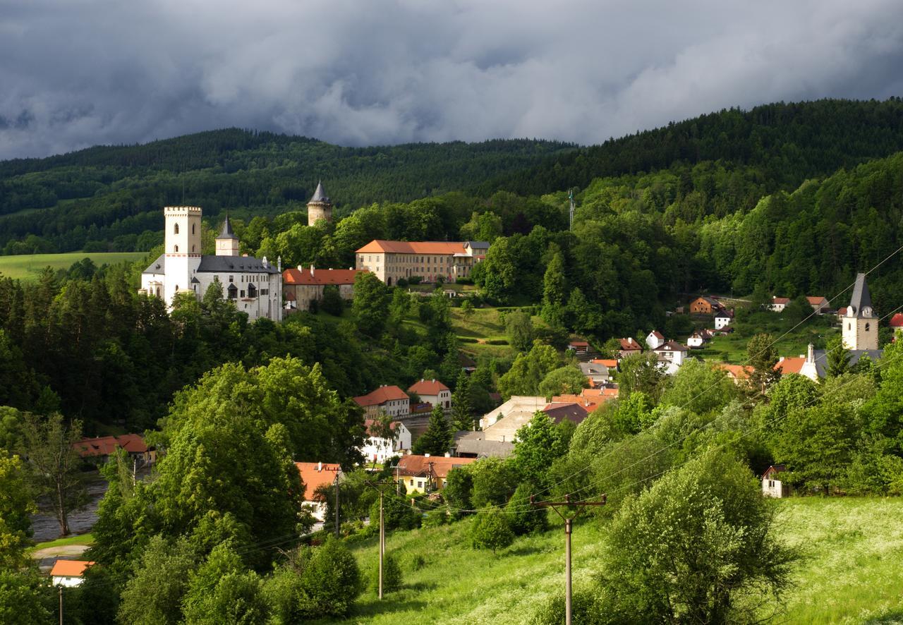 Penzion U Candru Вышши-Брод Экстерьер фото